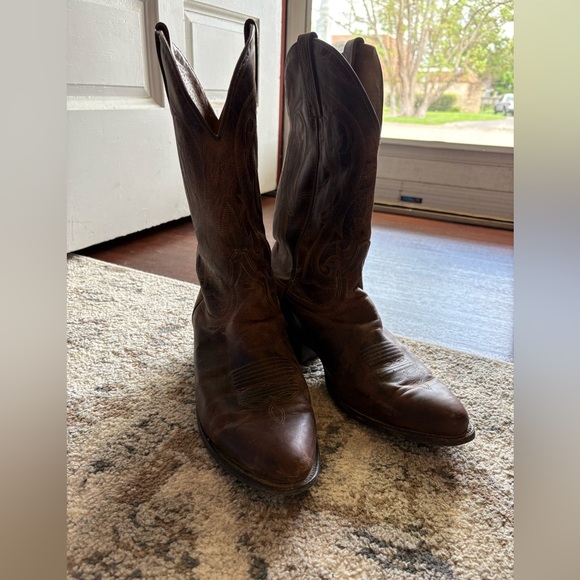 Ariat Brown Leather Cowboy Boots - Picture 2 of 11